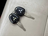 2012 mitsubishi pajero 30th anniversary - afbeelding 26 van  38