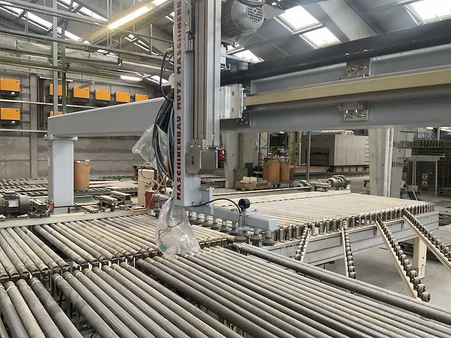 2012 mutz afstapelrobot smalle stukken- houtbewerking - houtbewerkingsmachines - afbeelding 7 van  10