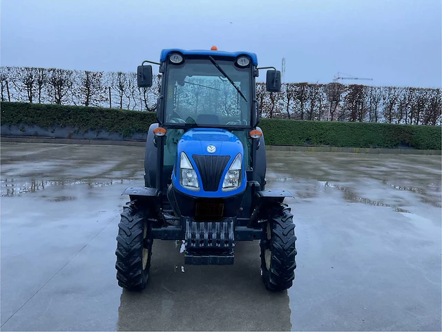 2012 new holland t4030f smalspoor- en compacttractor - afbeelding 16 van  19