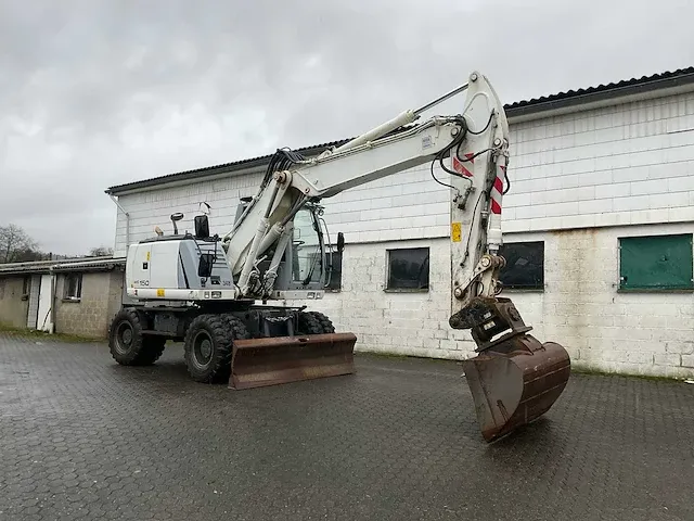 2012 new holland we150 banden graafmachine - afbeelding 4 van  46