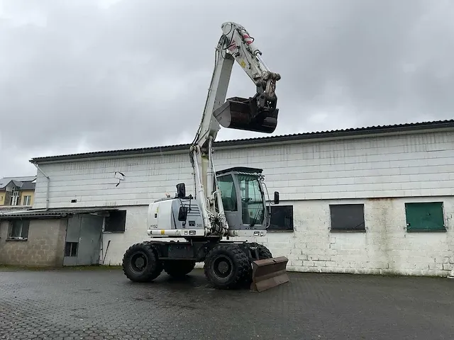 2012 new holland we150 banden graafmachine - afbeelding 5 van  46
