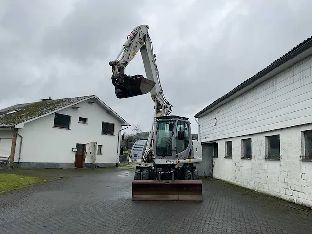 2012 new holland we150 banden graafmachine - afbeelding 6 van  46