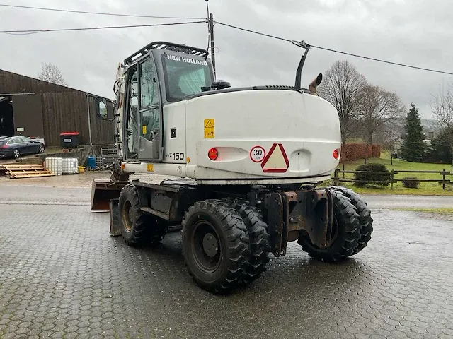 2012 new holland we150 banden graafmachine - afbeelding 44 van  46