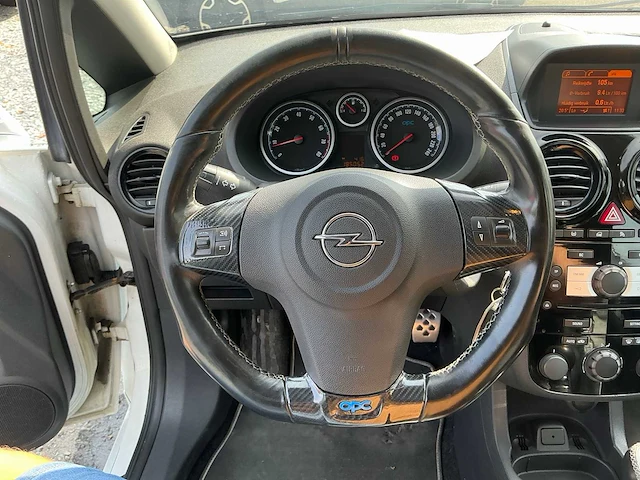 2012 opel corsa 1.6 i opc hatchback auto - afbeelding 15 van  40