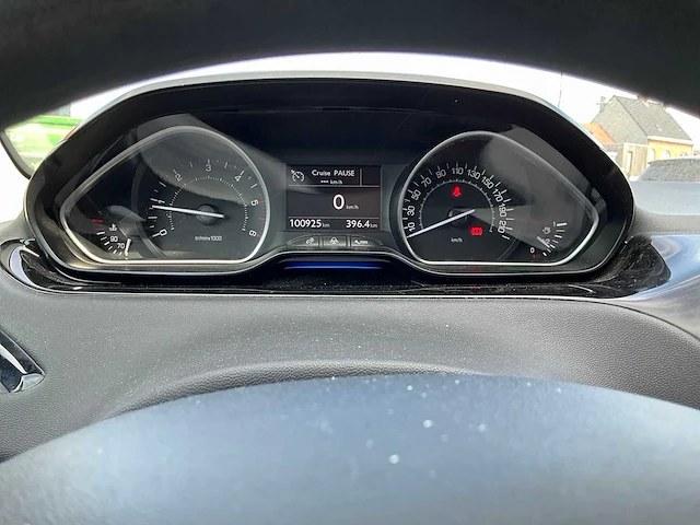 2012 peugeot 208 personenauto - afbeelding 19 van  27