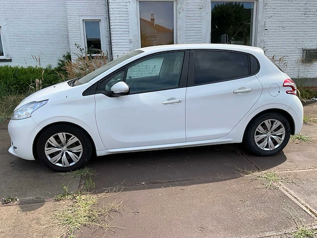 2012 peugeot 208 personenauto - afbeelding 2 van  27
