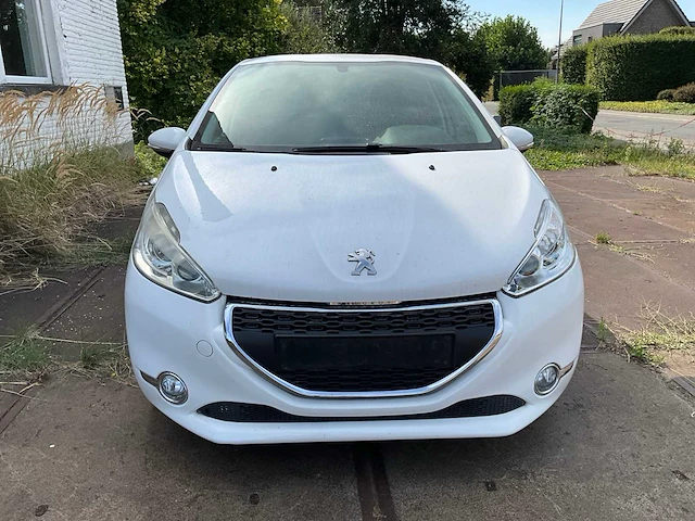 2012 peugeot 208 personenauto - afbeelding 8 van  27