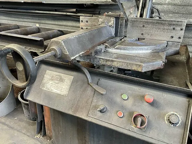 2012 pilous arg300plus bandzaagmachine - afbeelding 15 van  19
