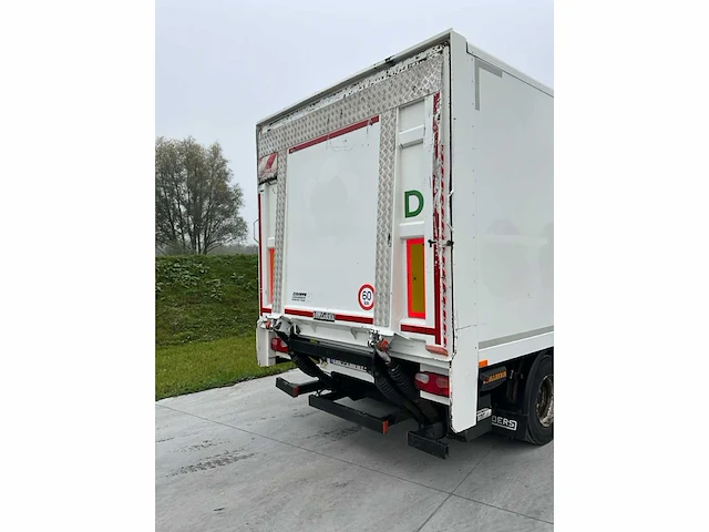 2012 rac10.10n - renders gesloten aanhangwagen met laadbrug - afbeelding 34 van  35