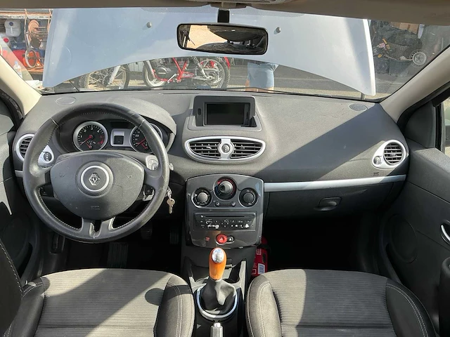 2012 renault clio - afbeelding 25 van  65