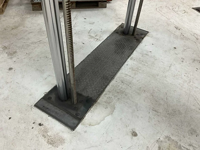 2012 s-lift dv35.19r5.20 hefbrug - afbeelding 2 van  5