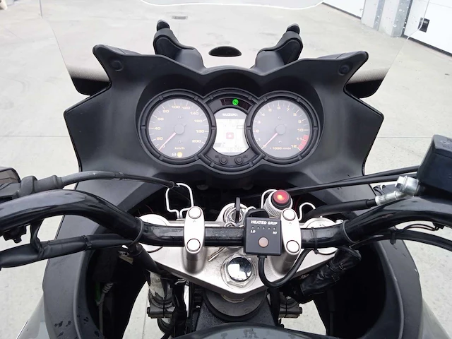 2012 suzuki dl650 motorfiets - afbeelding 7 van  9