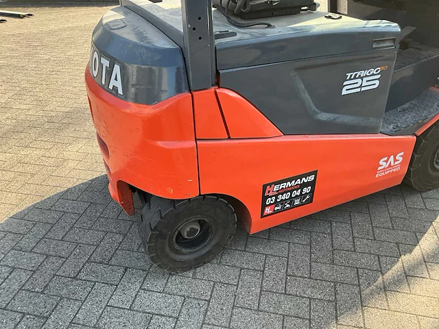 2012 toyota 8fbmkt25 vorkheftruck - afbeelding 11 van  25