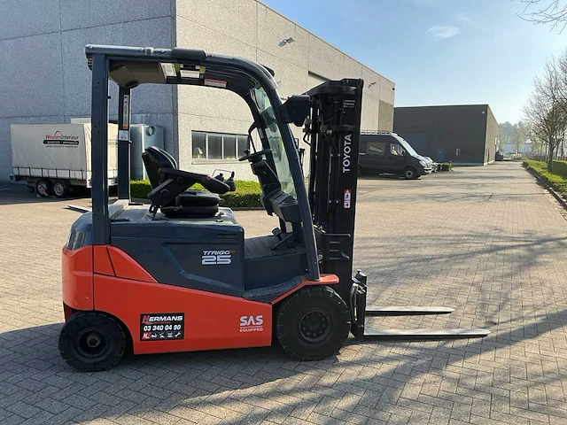 2012 toyota 8fbmkt25 vorkheftruck - afbeelding 20 van  25