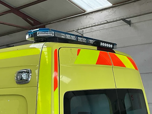 2012 volkswagen crafter ziekenwagen - afbeelding 5 van  66