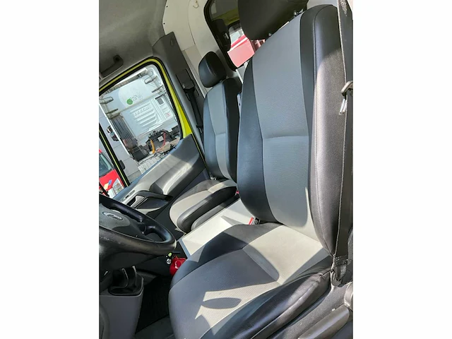 2012 volkswagen crafter ziekenwagen - afbeelding 10 van  66