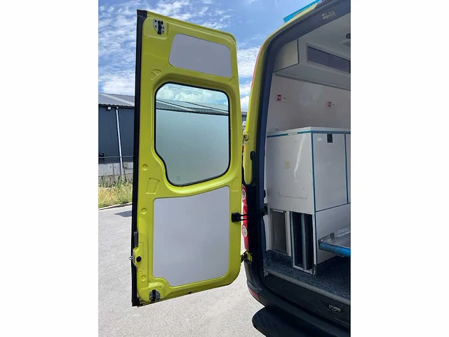 2012 volkswagen crafter ziekenwagen - afbeelding 52 van  66