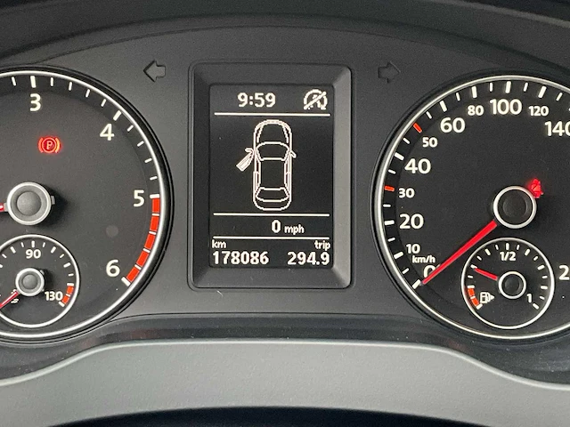 2012 volkswagen jetta - afbeelding 14 van  37