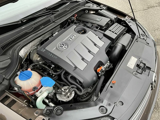 2012 volkswagen jetta - afbeelding 26 van  37