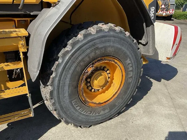 2012 volvo l90g wiellader - afbeelding 7 van  40