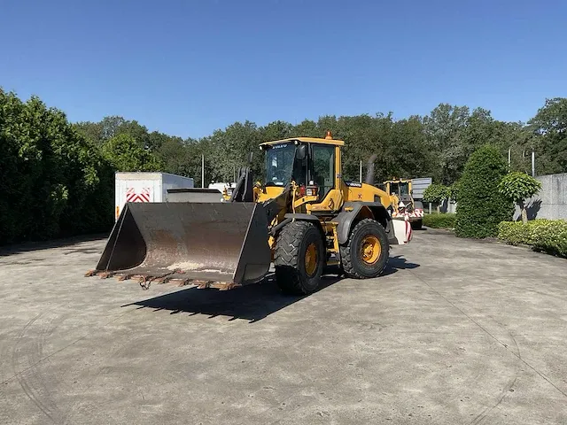 2012 volvo l90g wiellader - afbeelding 1 van  40