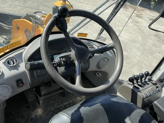 2012 volvo l90g wiellader - afbeelding 17 van  40