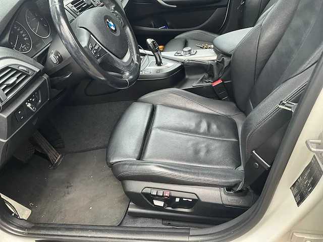 2013 - bmw 116d - personenauto - afbeelding 11 van  33