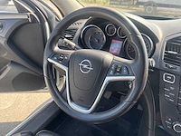 2013 - opel insignia sports tourer sw - personenauto - afbeelding 17 van  32