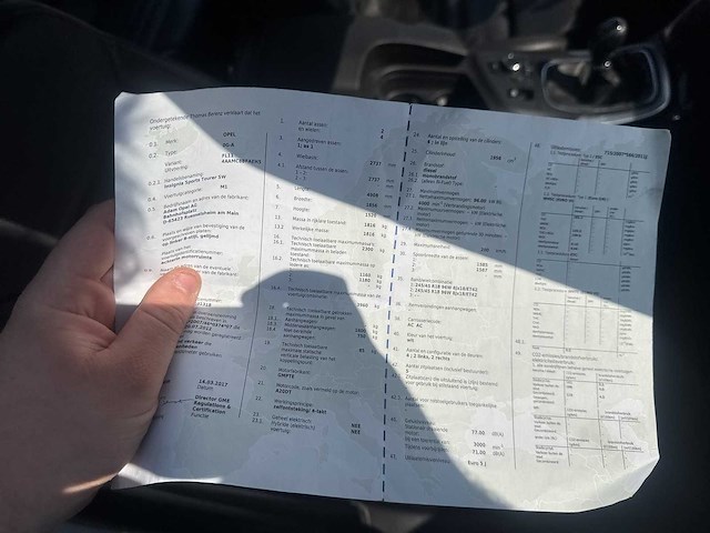 2013 - opel insignia sports tourer sw - personenauto - afbeelding 22 van  32