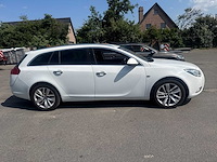 2013 - opel insignia sports tourer sw - personenauto - afbeelding 23 van  32