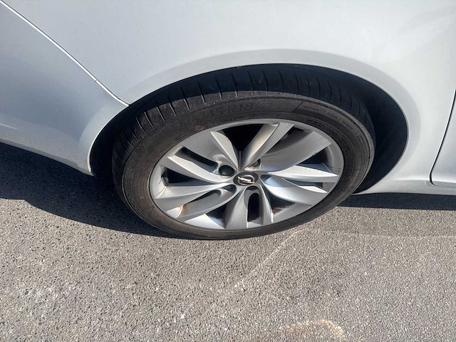 2013 - opel insignia sports tourer sw - personenauto - afbeelding 31 van  32