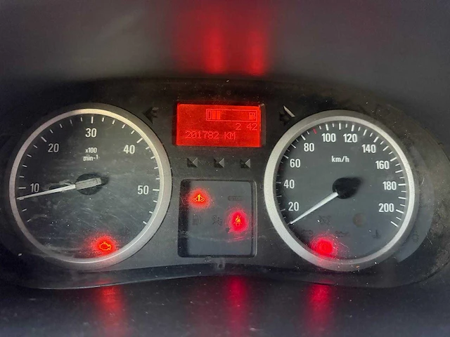 2013 - opel vivaro - personenauto - afbeelding 31 van  45