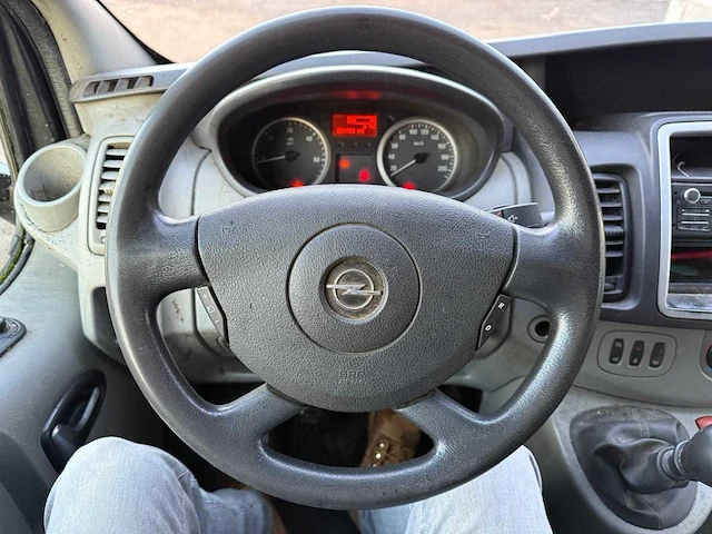 2013 - opel vivaro - personenauto - afbeelding 33 van  45