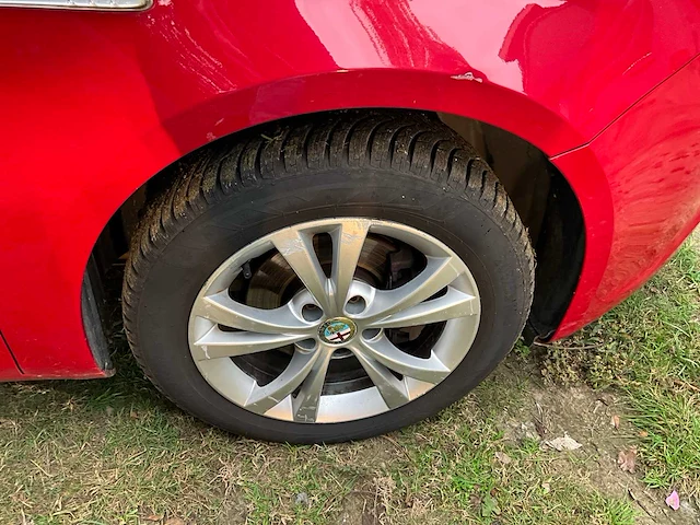 2013 alfa romeo giulietta personenauto - afbeelding 17 van  31