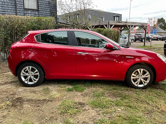 2013 alfa romeo giulietta personenauto - afbeelding 28 van  31