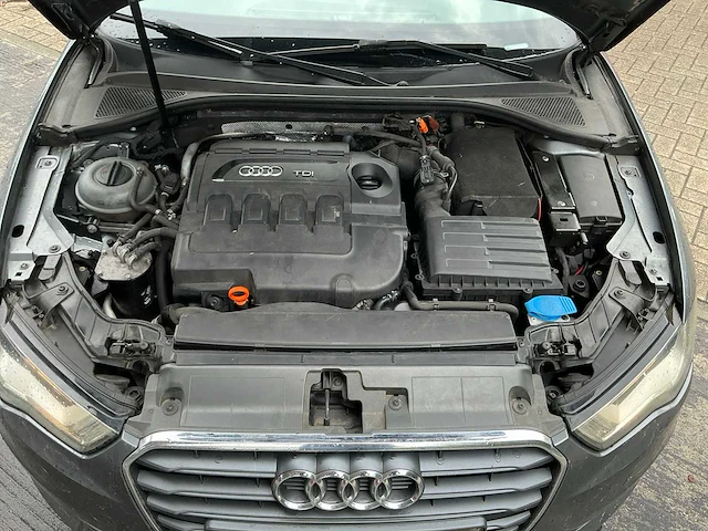 2013 audi a3 1.6 tdi hatchback auto - afbeelding 25 van  41