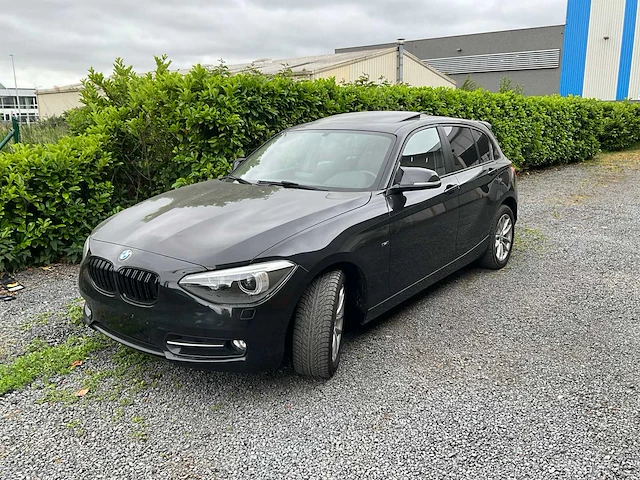 2013 bmw 1 - personenauto - afbeelding 1 van  31