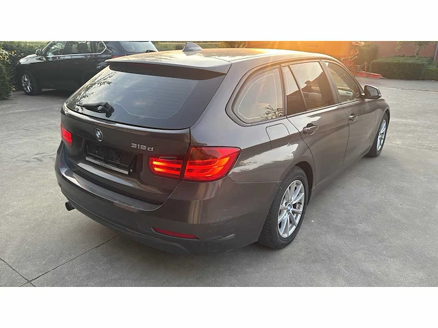 2013 bmw 318d personenauto - afbeelding 23 van  41