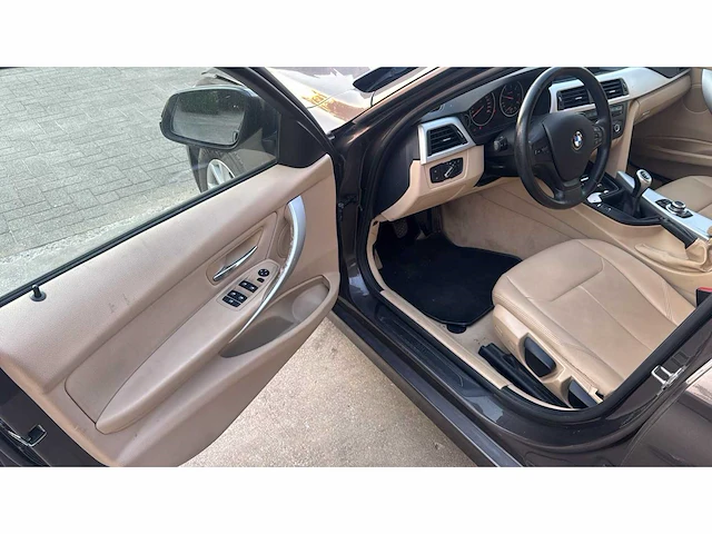 2013 bmw 318d personenauto - afbeelding 38 van  41
