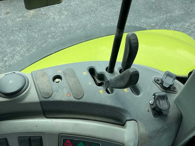 2013 claas axion 840 vierwielaangedreven landbouwtractor - afbeelding 5 van  28