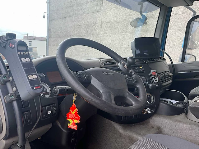2013 daf cf 85.360 vrachtwagen met containersysteem - afbeelding 17 van  62