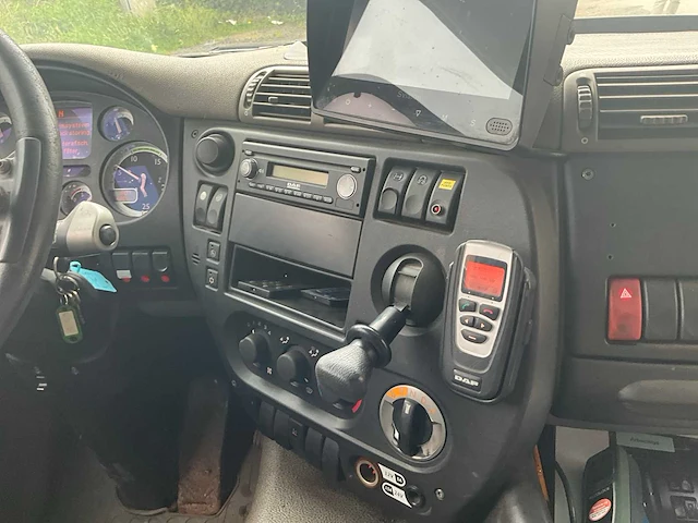 2013 daf cf 85.360 vrachtwagen met containersysteem - afbeelding 43 van  62