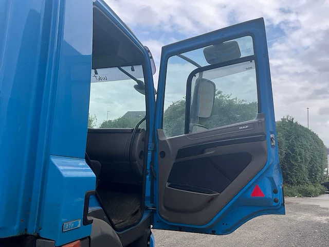 2013 daf cf 85.360 vrachtwagen met containersysteem - afbeelding 51 van  62