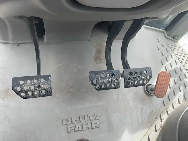 2013 deutz-fahr 7250ttv vierwielaangedreven landbouwtractor - afbeelding 19 van  34