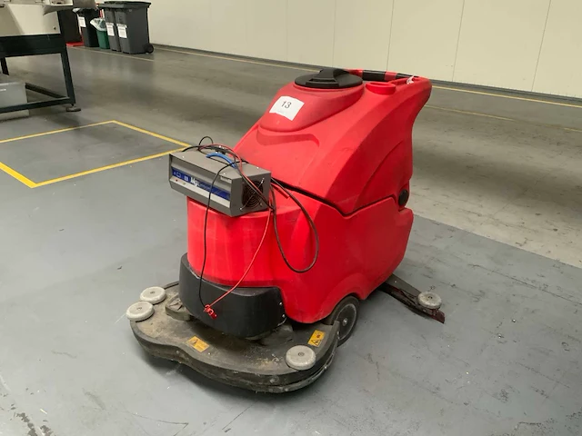 2013 dibo ct 70 bt 70 schrob- zuigmachine - afbeelding 1 van  11