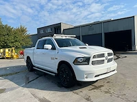2013 dodge ram 1500 hemi v8 - afbeelding 12 van  38