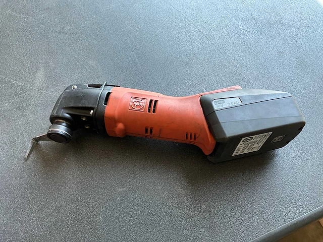 2013 fein afsc18 multi-tool 2x accu 18v incl. lader - afbeelding 2 van  9