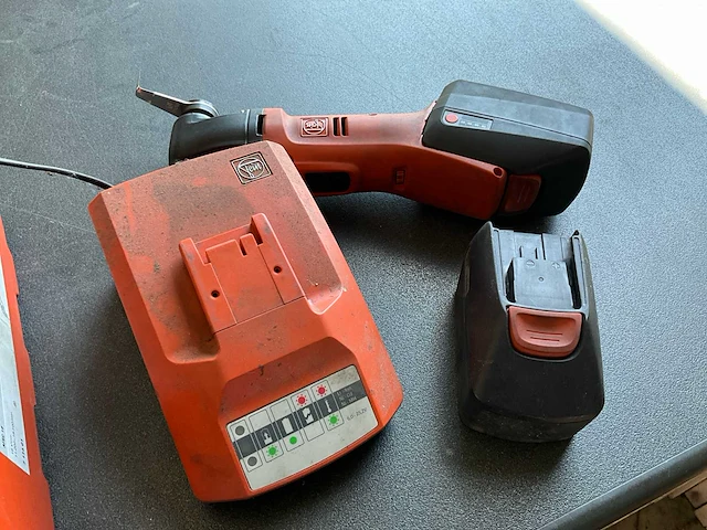 2013 fein afsc18 multi-tool 2x accu 18v incl. lader - afbeelding 6 van  9
