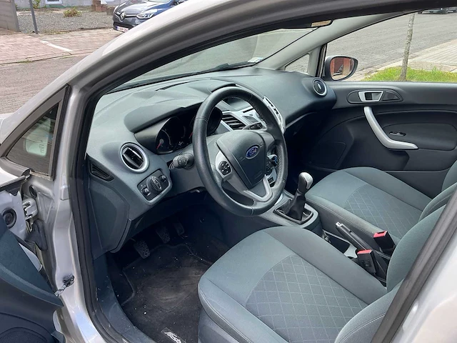 2013 ford fiesta - afbeelding 3 van  51
