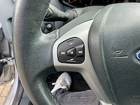 2013 ford fiesta - afbeelding 8 van  51
